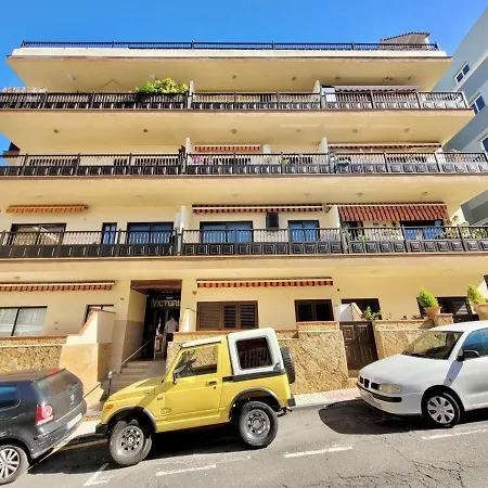 Victoria Apartment